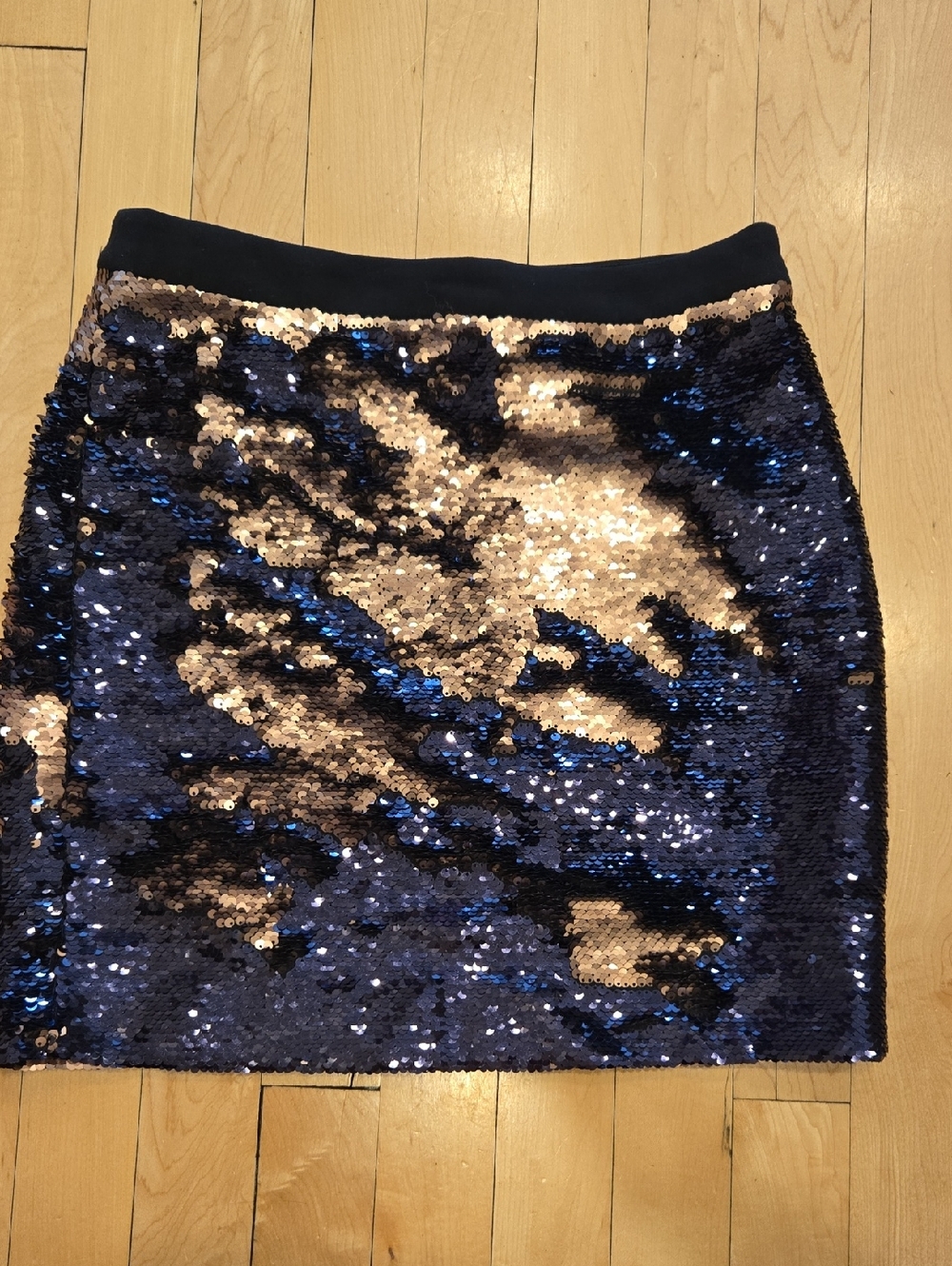 Ted Baker Navy and Gold Sequin Mini Skirt - Picture 3 of 3